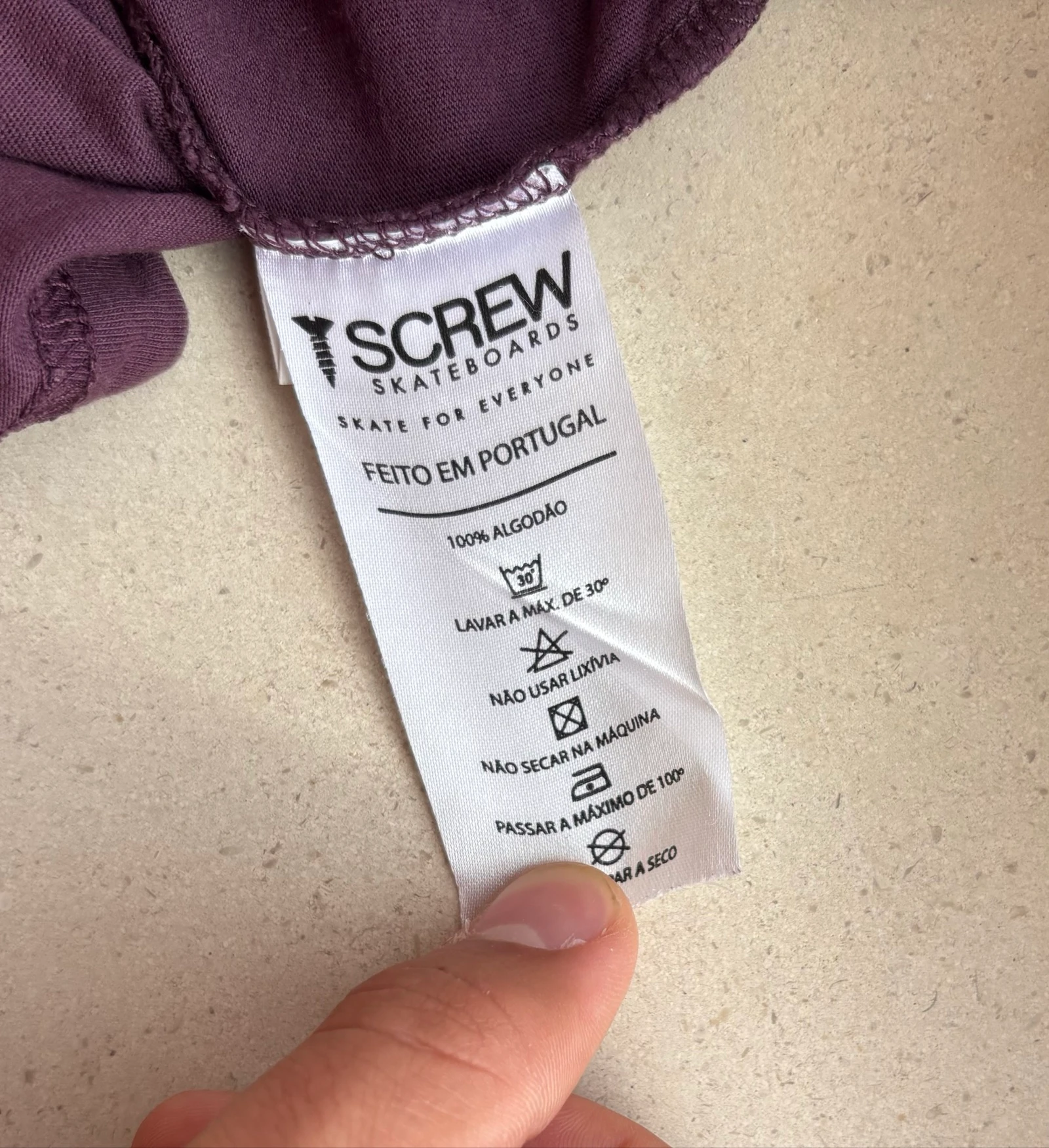 Burgundy screw T-shirt – photo 4